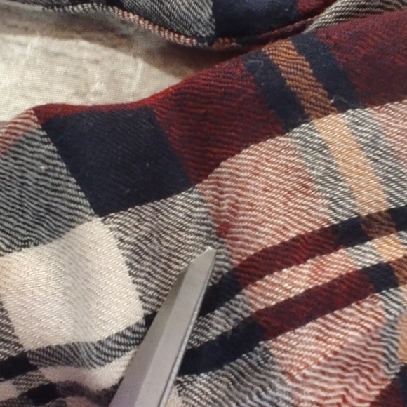 Rails Plaid Red Button Down Flannel Shirt M - Picture 8 of 14